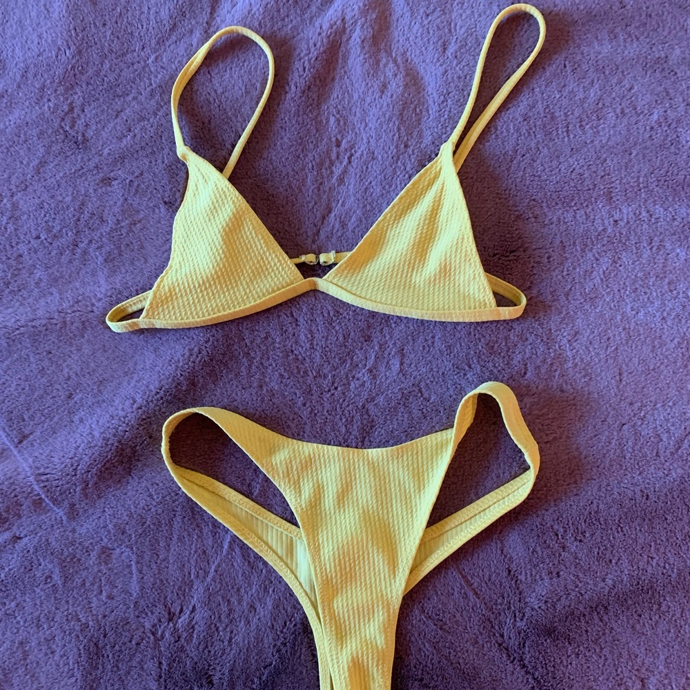 Size Small Ribbed Yellow Micro Swim Set